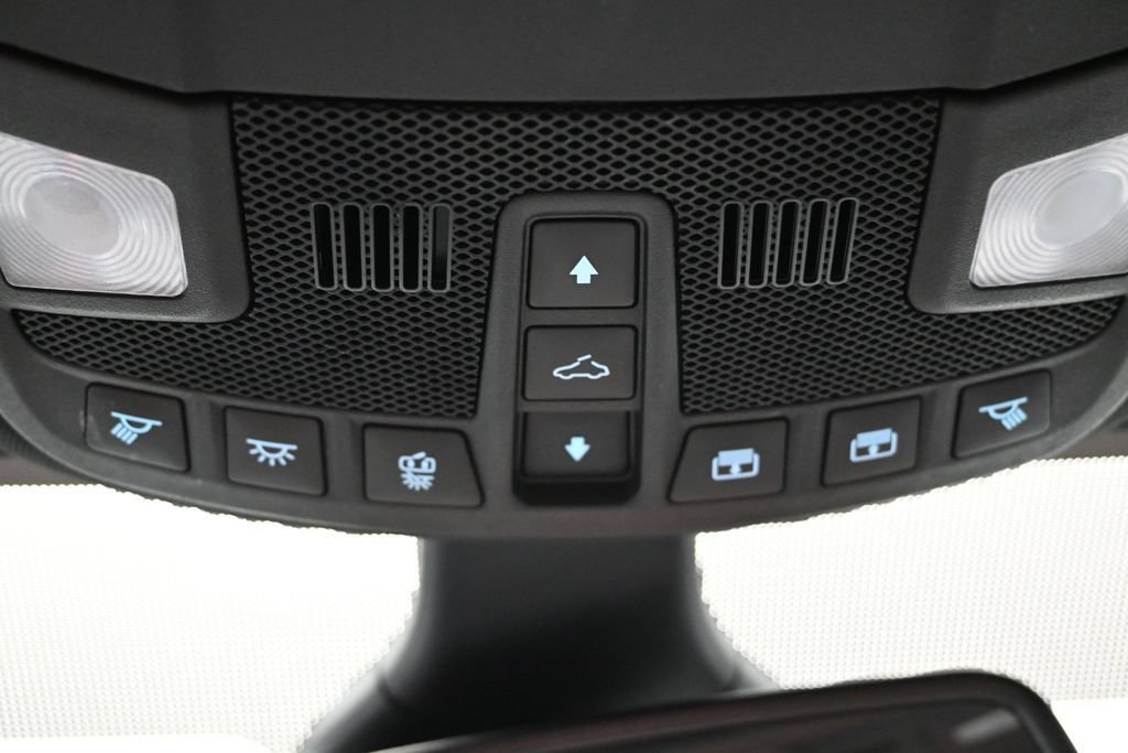 Certified 2023 Ford Edge ST-Line AWD/4WD image 34