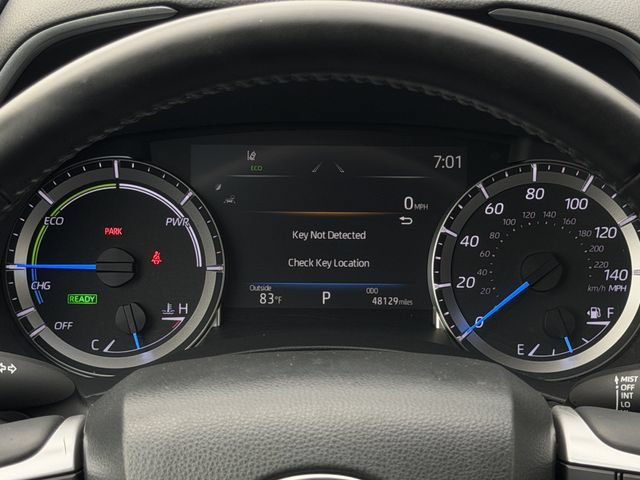 Used 2023 Toyota Highlander XLE AWD/4WD image 16
