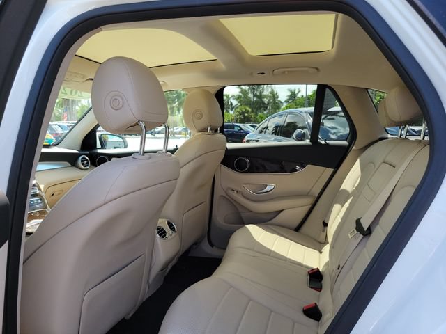 Used 2022 Mercedes-Benz GLC 300 image 12