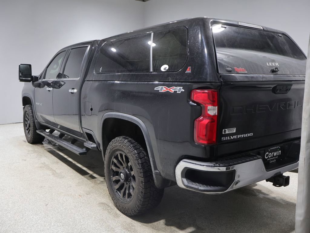 Used 2020 Chevrolet Silverado 3500 LTZ w/ LTZ Premium Package image 4