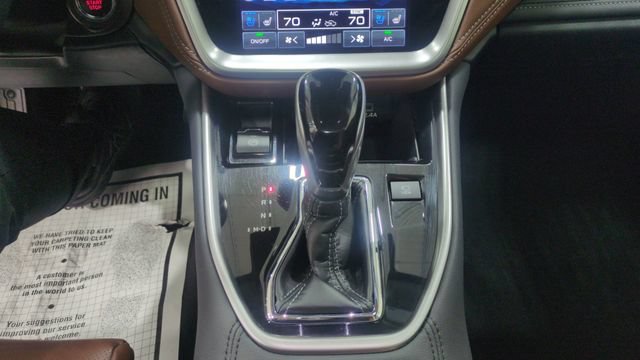 Used 2025 Subaru Outback Touring AWD/4WD image 18