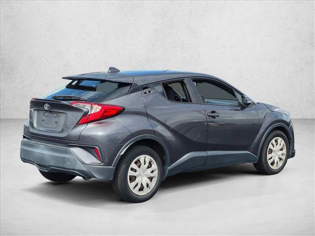 Used 2019 Toyota C-HR LE FWD image 5