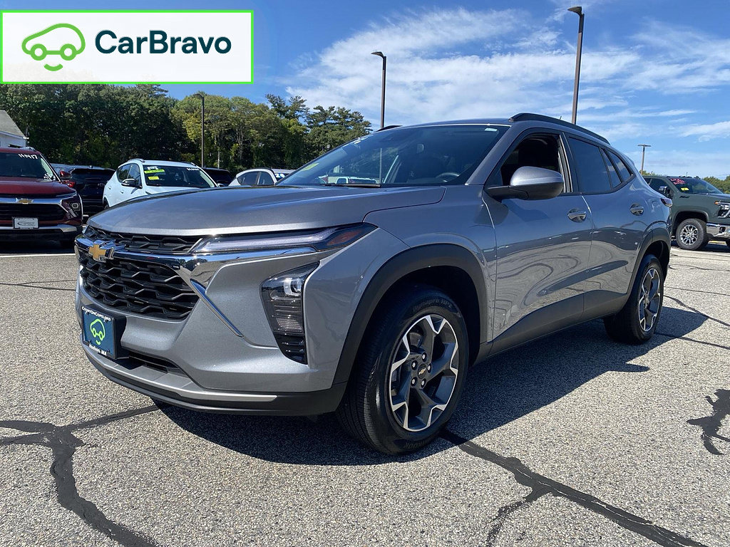 Certified 2024 Chevrolet Trax LT w/ Sunroof Package