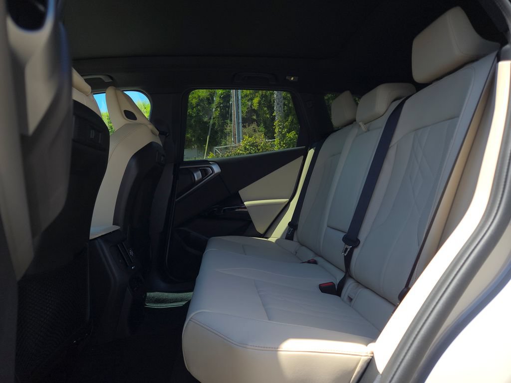 New 2026 BMW X3 xDrive30i w/ Premium Package AWD/4WD image 9