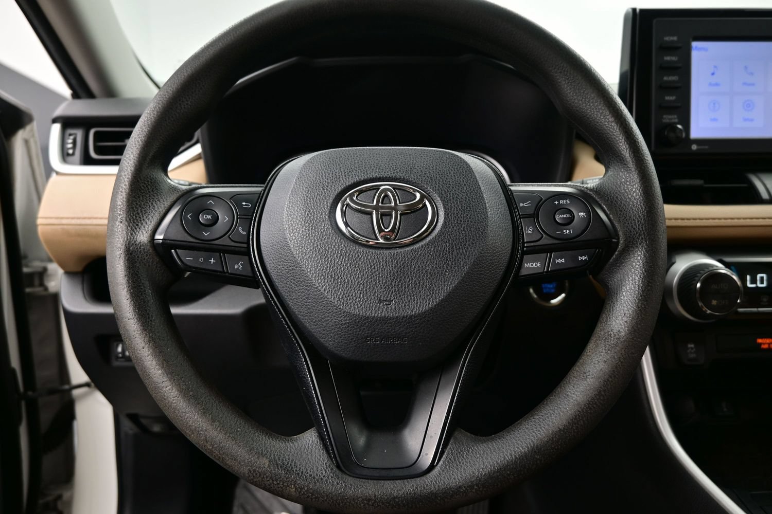 Used 2021 Toyota RAV4 XLE AWD/4WD image 21