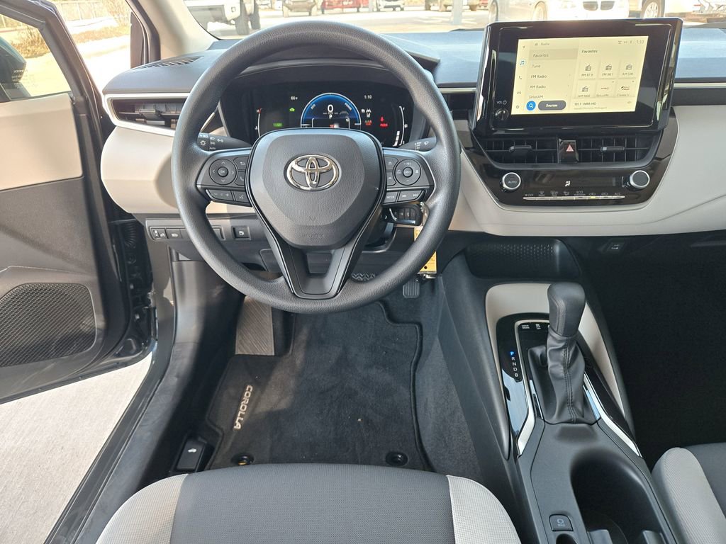 Used 2026 Toyota Corolla LE image 13