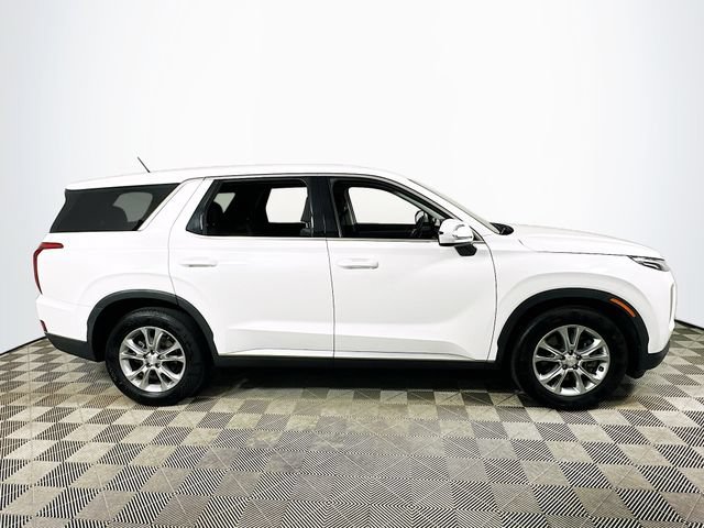 Used 2022 Hyundai Palisade SE AWD/4WD image 2