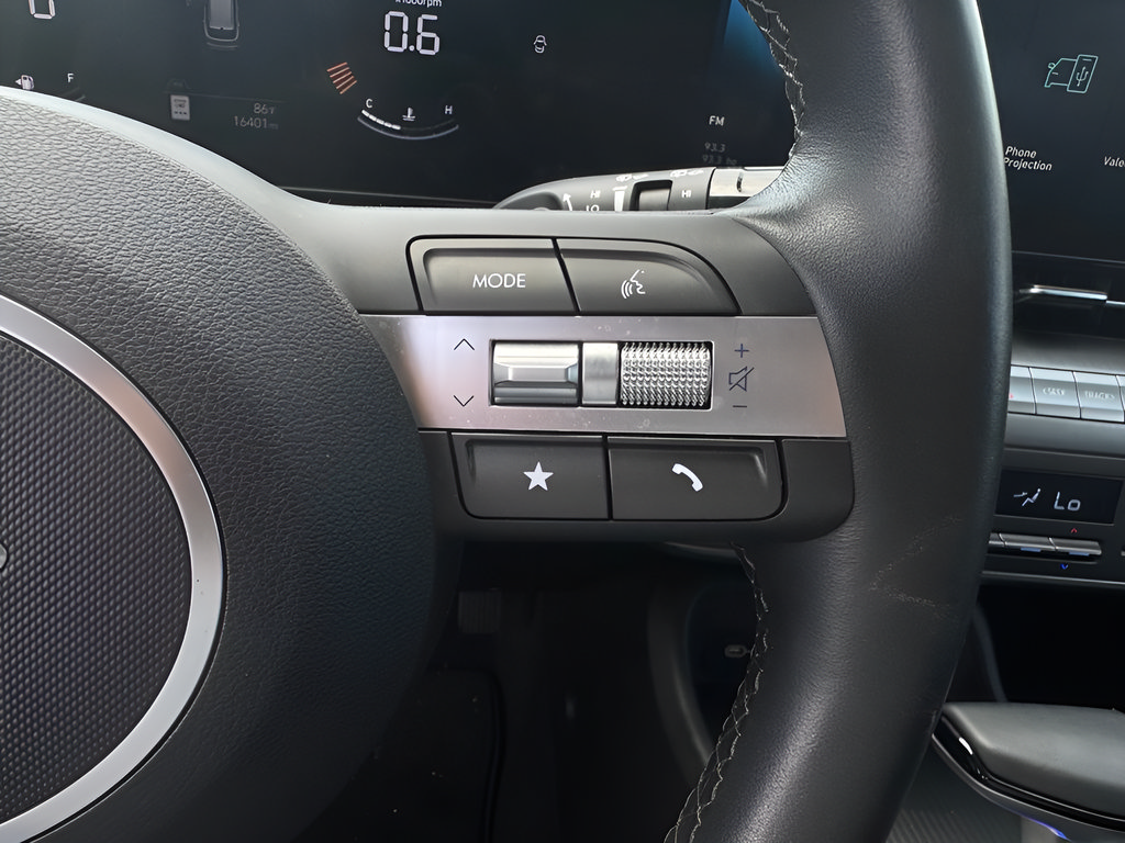 Certified 2024 Hyundai Kona SEL FWD image 22