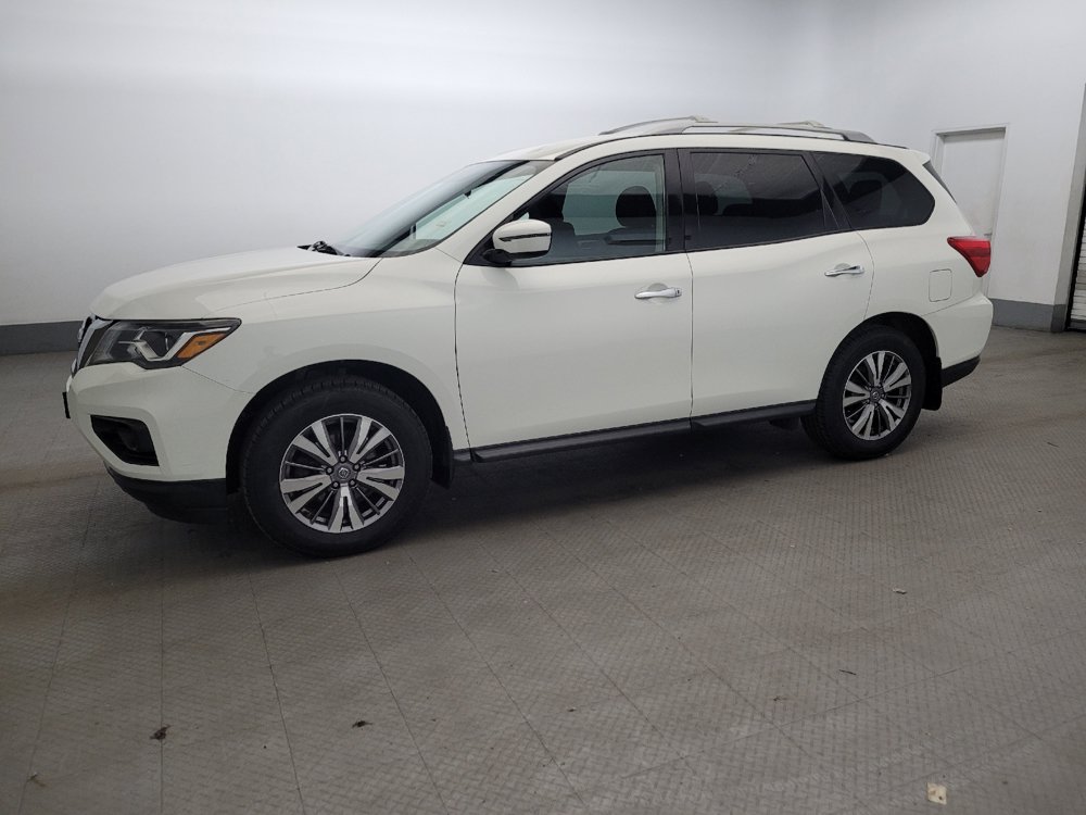 Used 2019 Nissan Pathfinder S AWD/4WD image 2