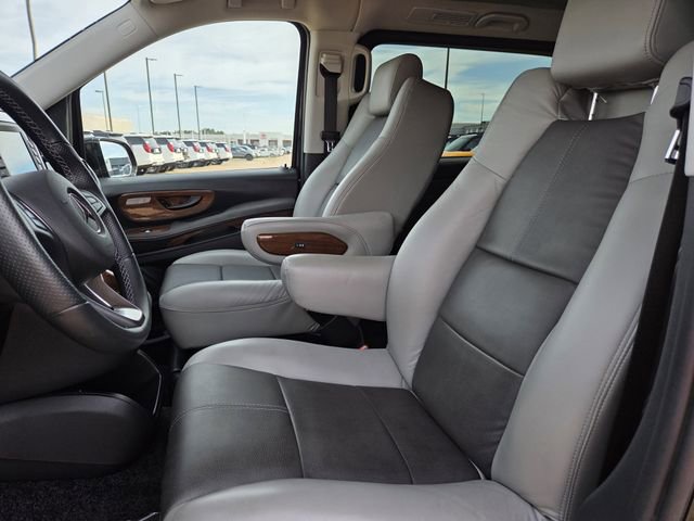 Used 2023 Mercedes-Benz Metris Passenger image 14