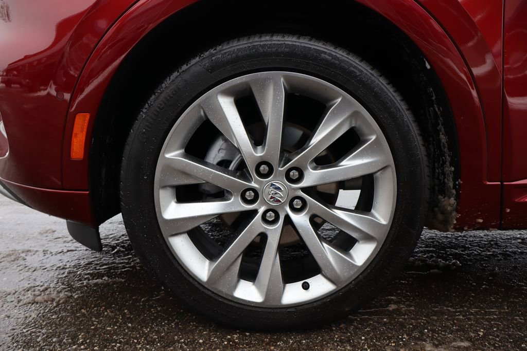 Used 2023 Buick Envision Avenir image 30