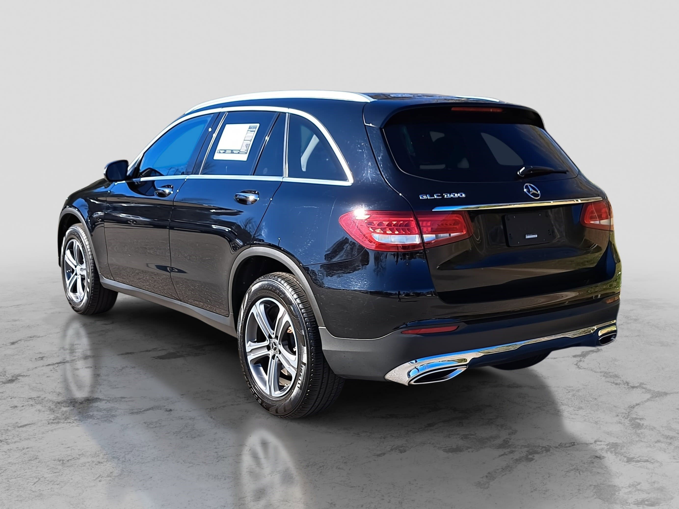Used 2019 Mercedes-Benz GLC 300 image 7