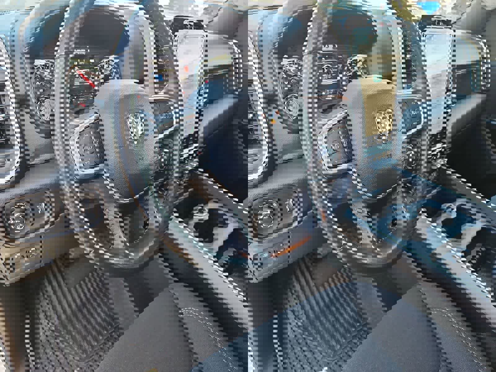 Used 2023 RAM 1500 Big Horn image 11