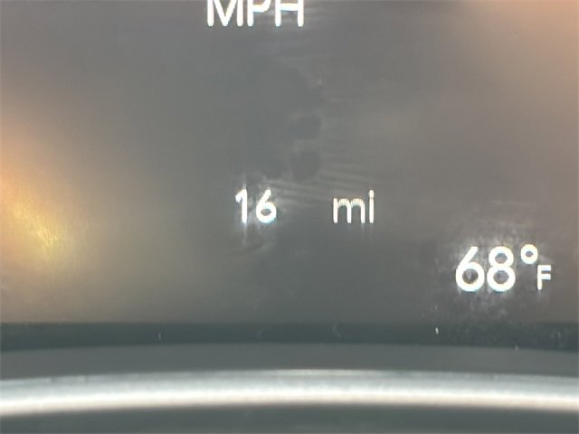 New 2026 Chrysler Pacifica Select image 29