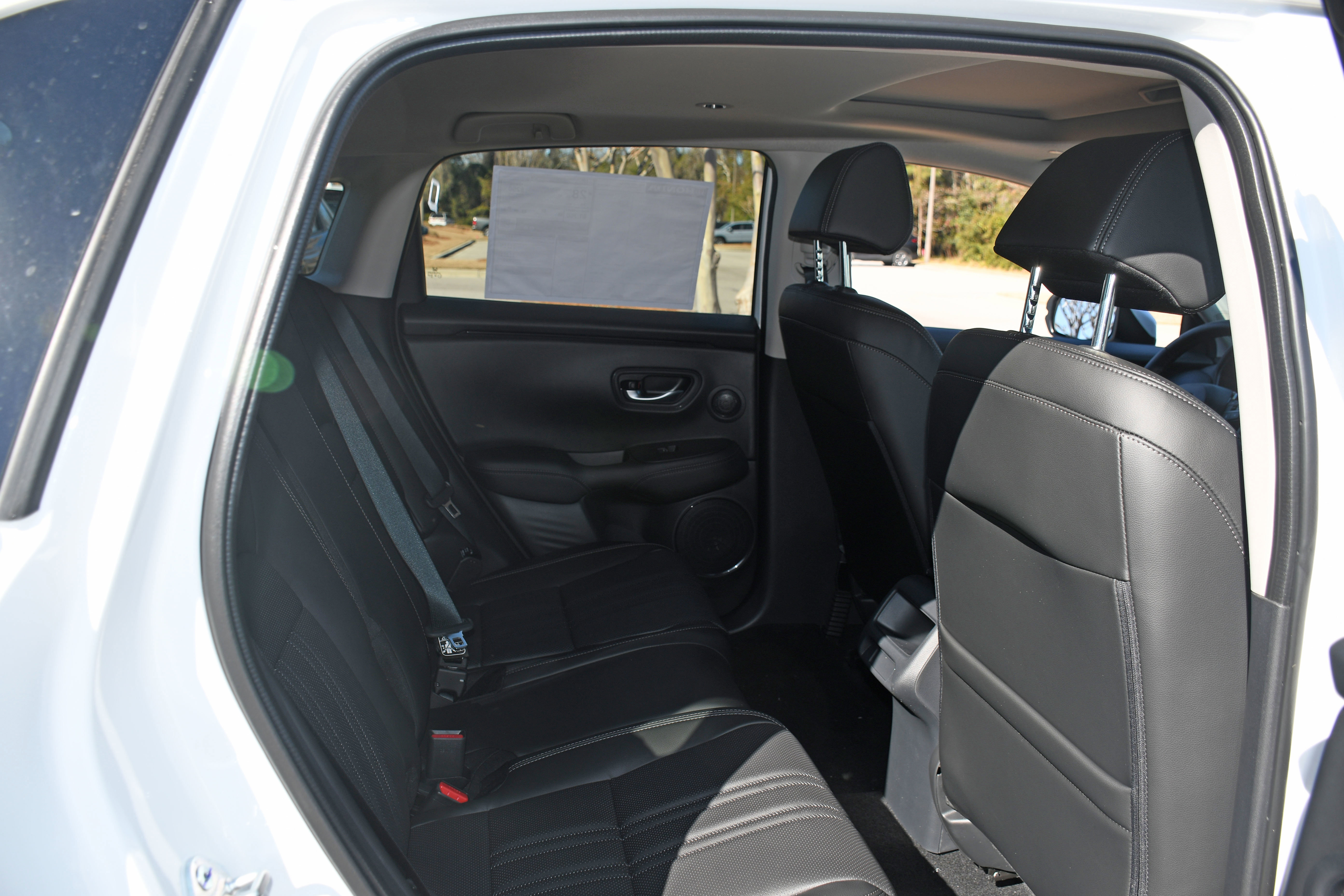 New 2026 Honda HR-V EX-L image 10