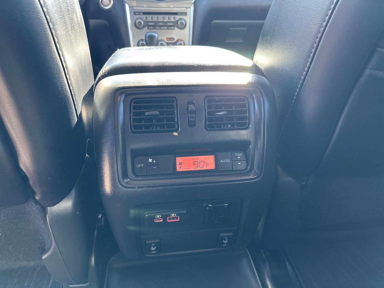 Used 2019 Nissan Pathfinder SL AWD/4WD image 25