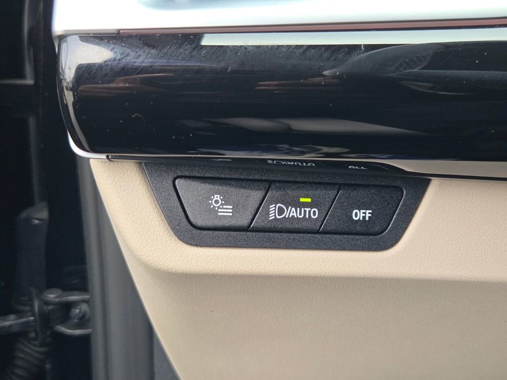 Used 2024 BMW X1 xDrive28i w/ Convenience Package image 23