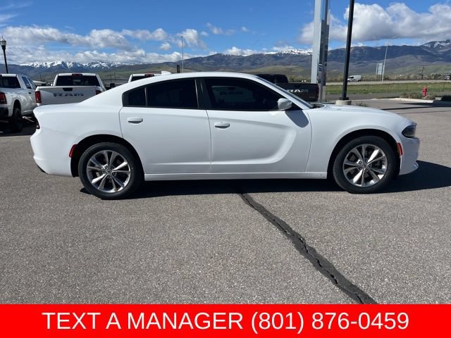 Used 2022 Dodge Charger SXT w/ Cold Weather Package AWD/4WD image 2