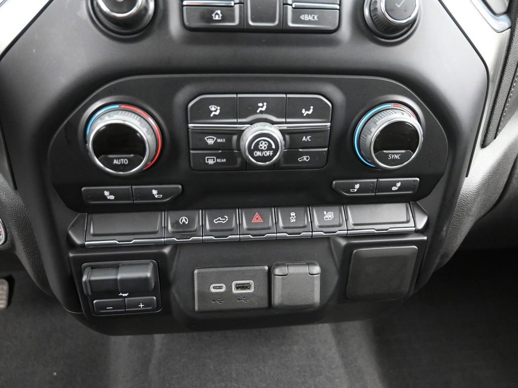 Used 2021 Chevrolet Silverado 1500 RST w/ Bed Protection Package image 15