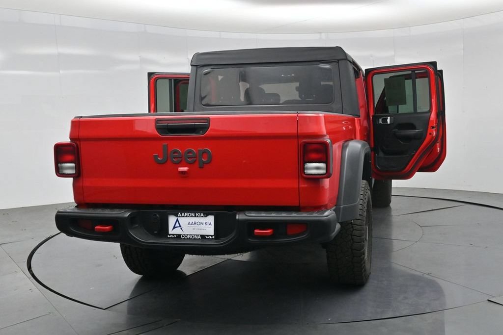 Used 2023 Jeep Gladiator Rubicon AWD/4WD image 37