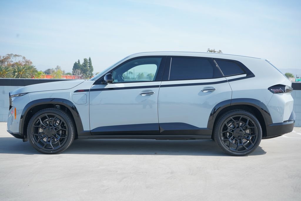 New 2026 BMW XM Label Red w/ M Driver's Package image 4