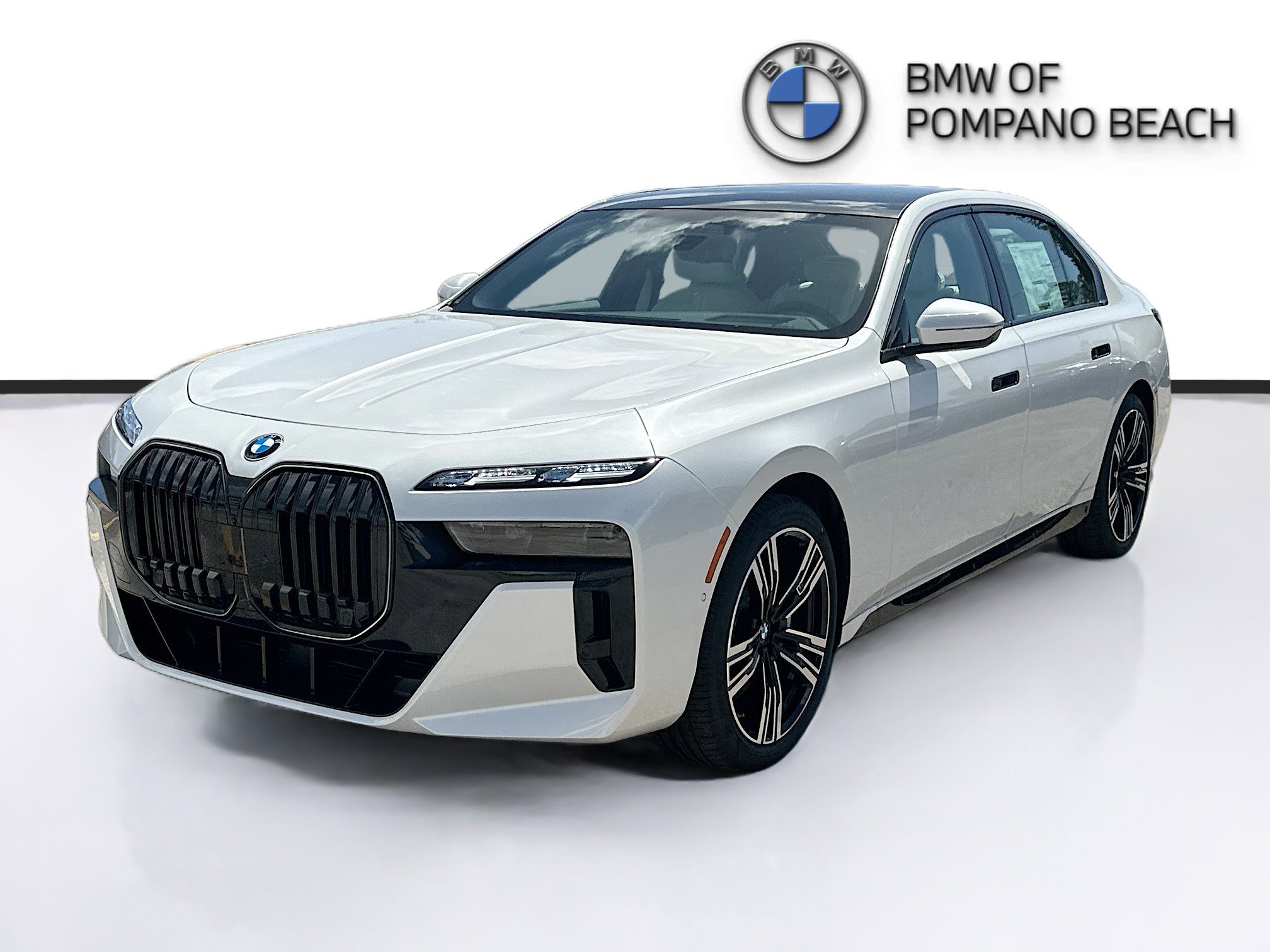 New 2026 BMW 760i xDrive w/ Executive Package AWD/4WD image 3