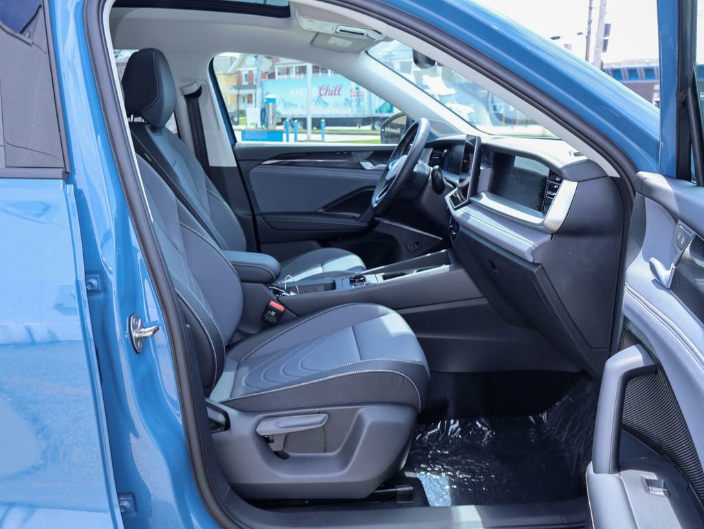 New 2026 Volkswagen Tiguan SE AWD/4WD image 29