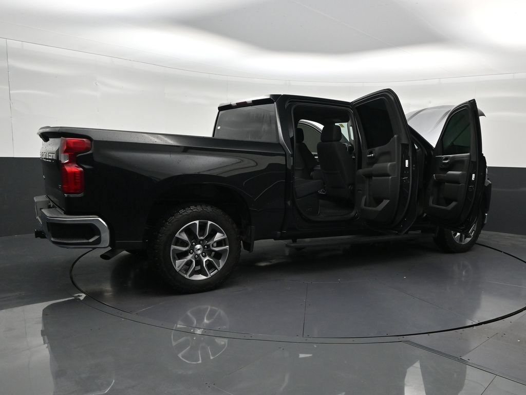 Used 2020 Chevrolet Silverado 1500 LT w/ Texas Edition RWD image 31