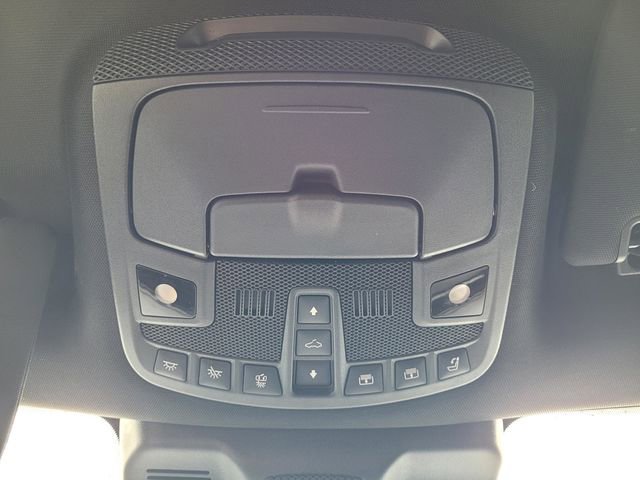 Certified 2023 Lincoln Navigator L Reserve AWD/4WD image 20
