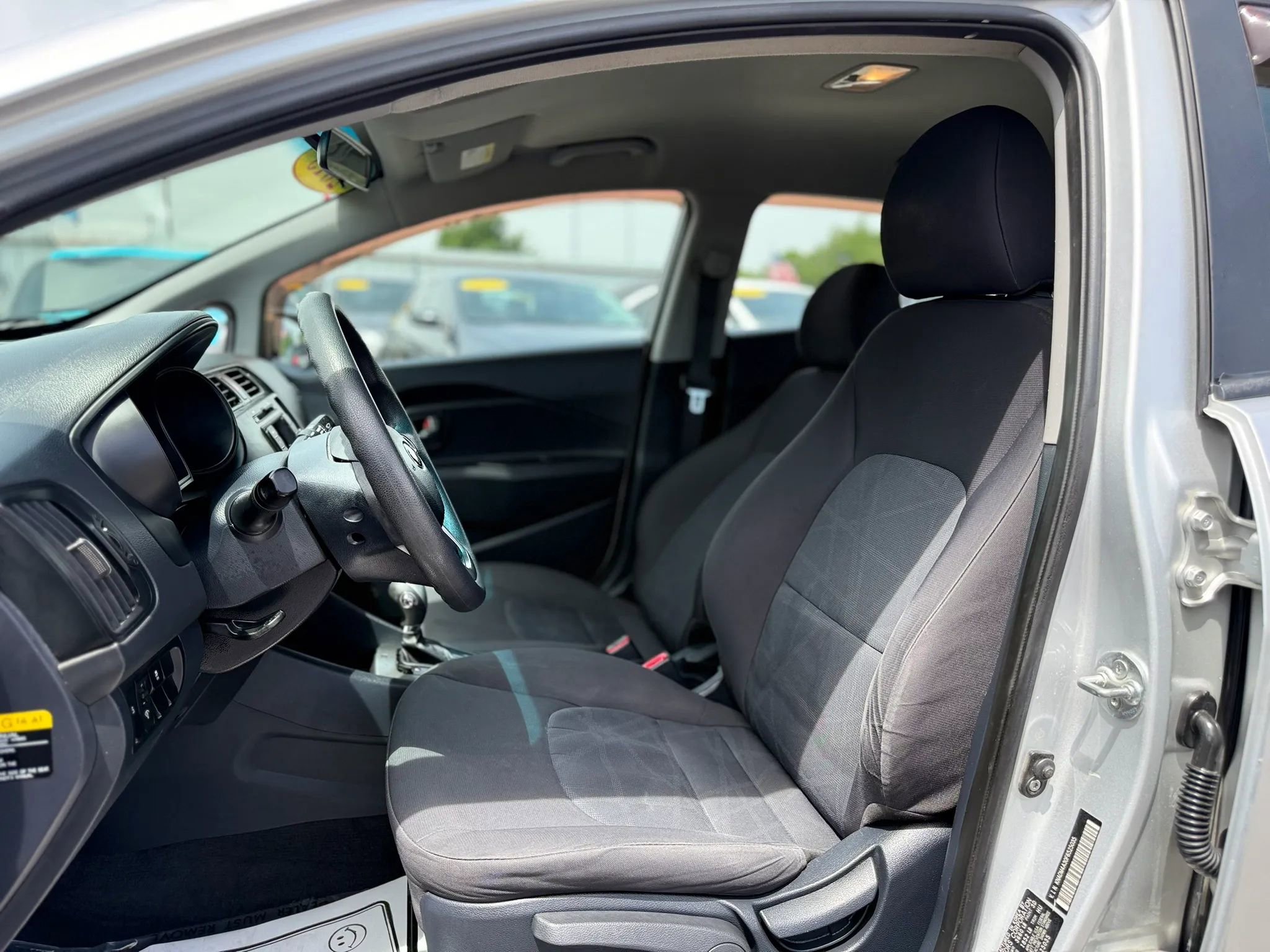 Used 2015 Kia Rio LX FWD image 20