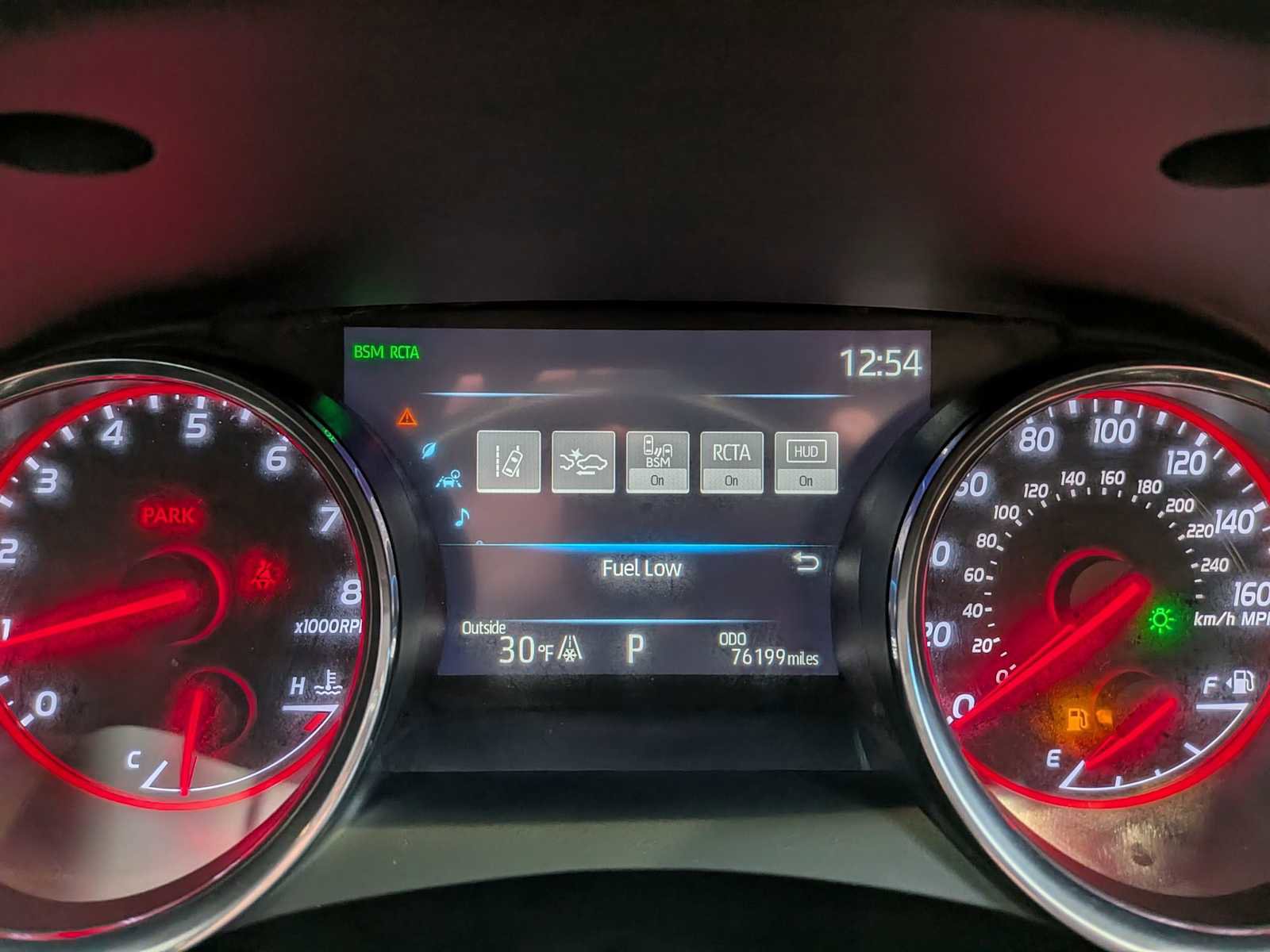 Used 2019 Toyota Camry XSE FWD image 31