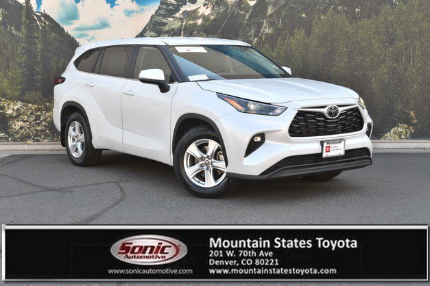 Used 2025 Toyota Highlander LE