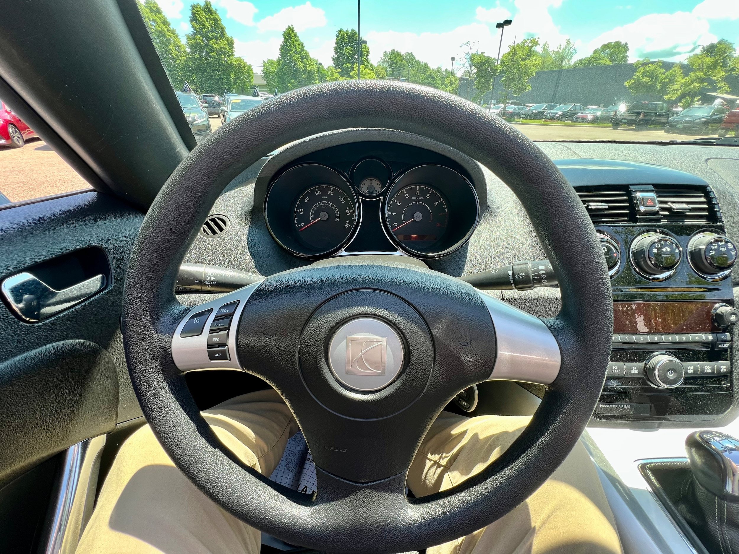 Used 2007 Saturn Sky RWD image 11