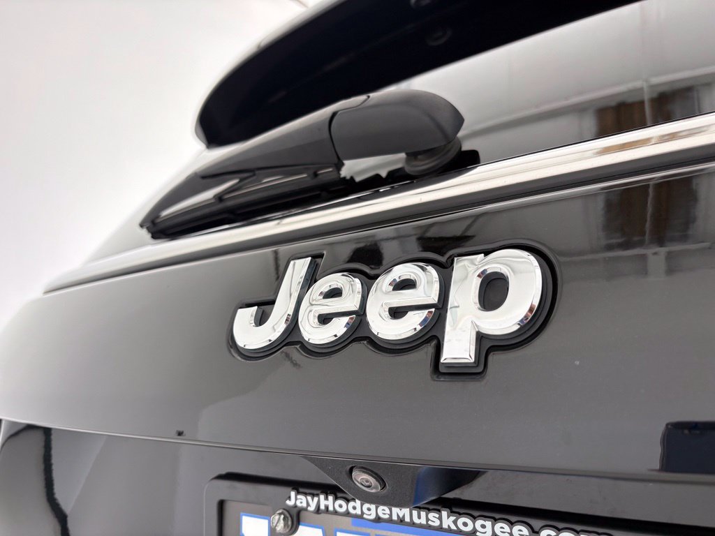 Used 2024 Jeep Compass Latitude AWD/4WD image 22