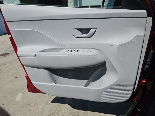Used 2025 Hyundai Kona SEL FWD image 26