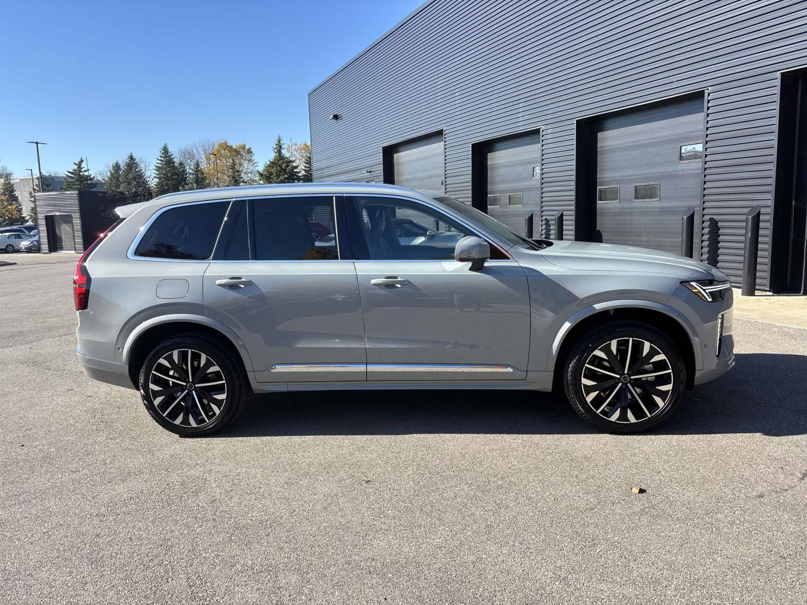 New 2026 Volvo XC90 B6 Ultra w/ Protection Package AWD/4WD image 8