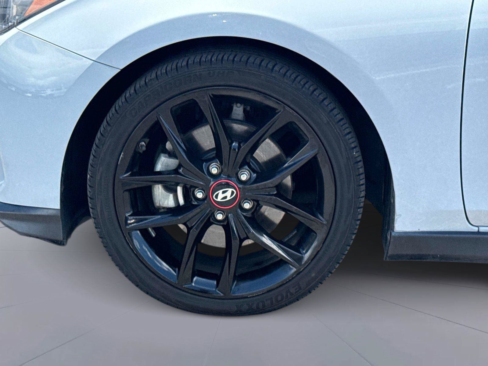 Used 2019 Hyundai Veloster Turbo R-Spec FWD image 10