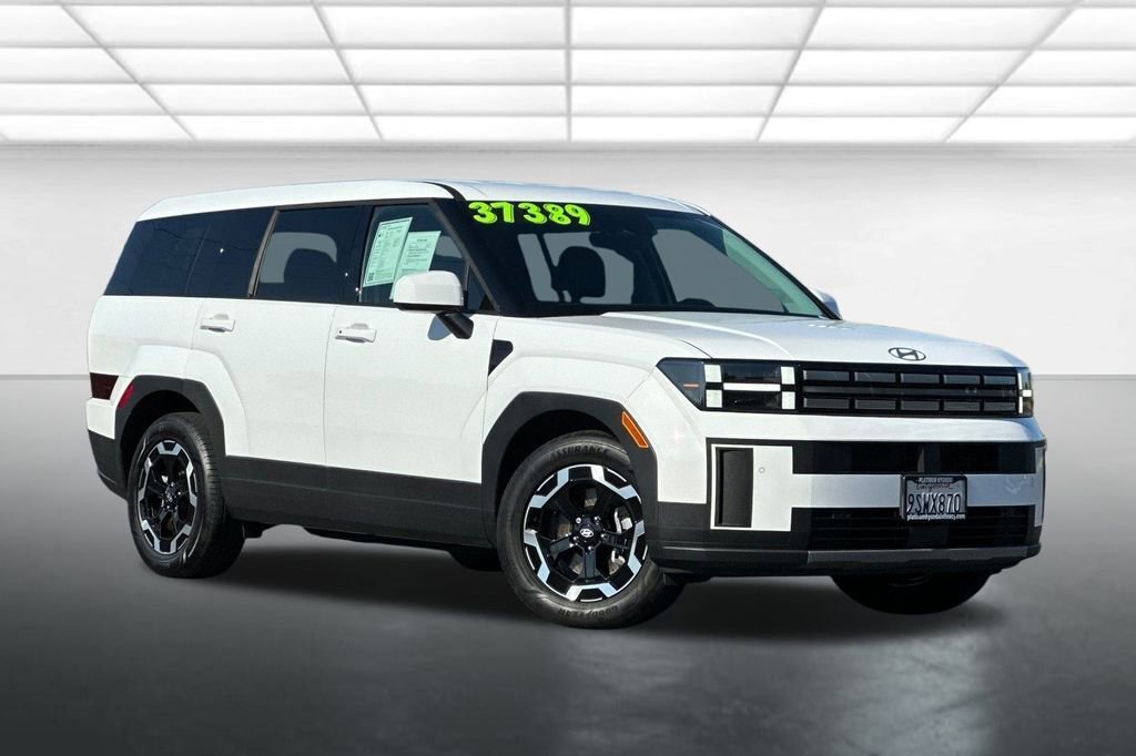 Used 2025 Hyundai Santa Fe SE