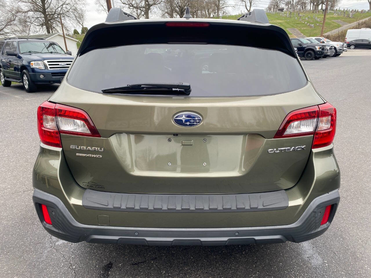 Used 2018 Subaru Outback 2.5i Limited image 4
