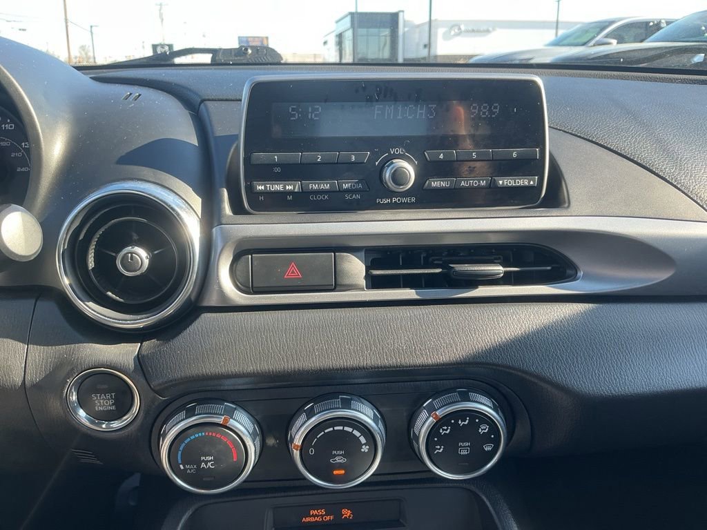 Used 2018 FIAT 124 Spider Classica image 17