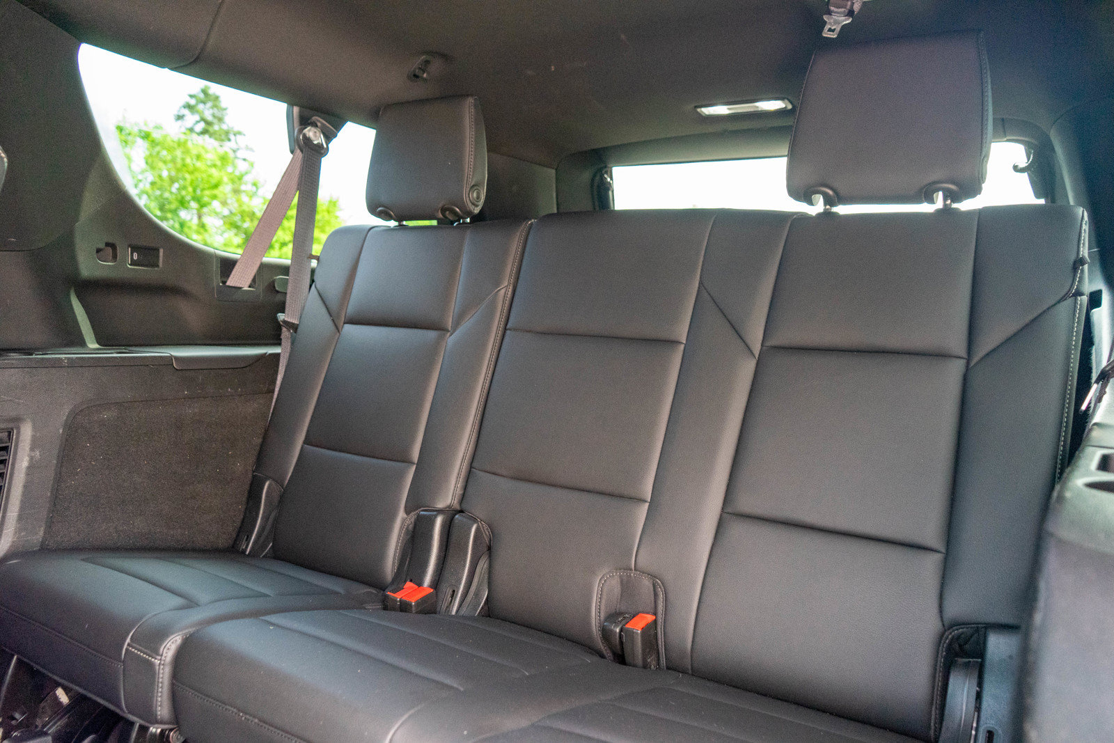 Used 2022 Cadillac Escalade ESV Luxury AWD/4WD image 34