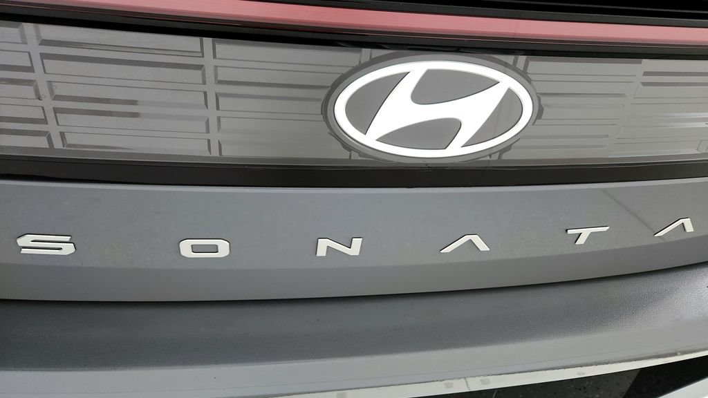 Used 2024 Hyundai Sonata SEL AWD/4WD image 13