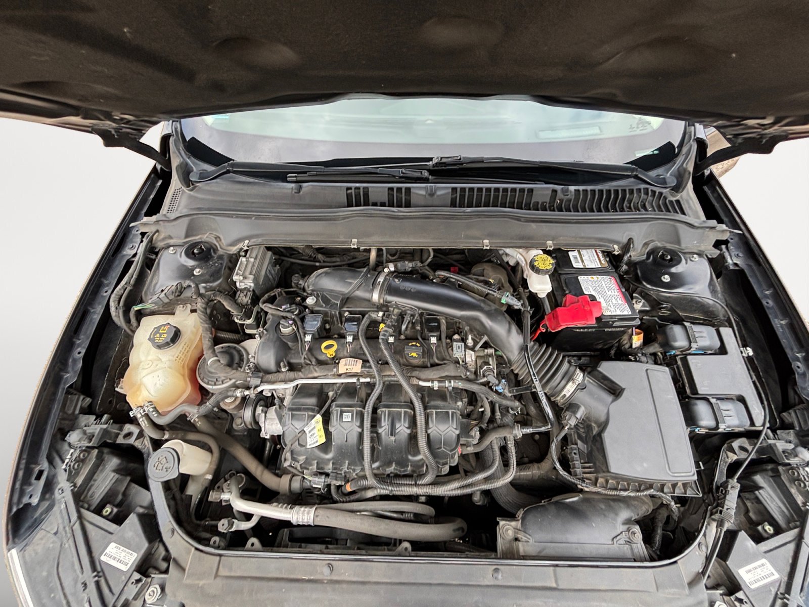 Used 2019 Ford Fusion Titanium image 32