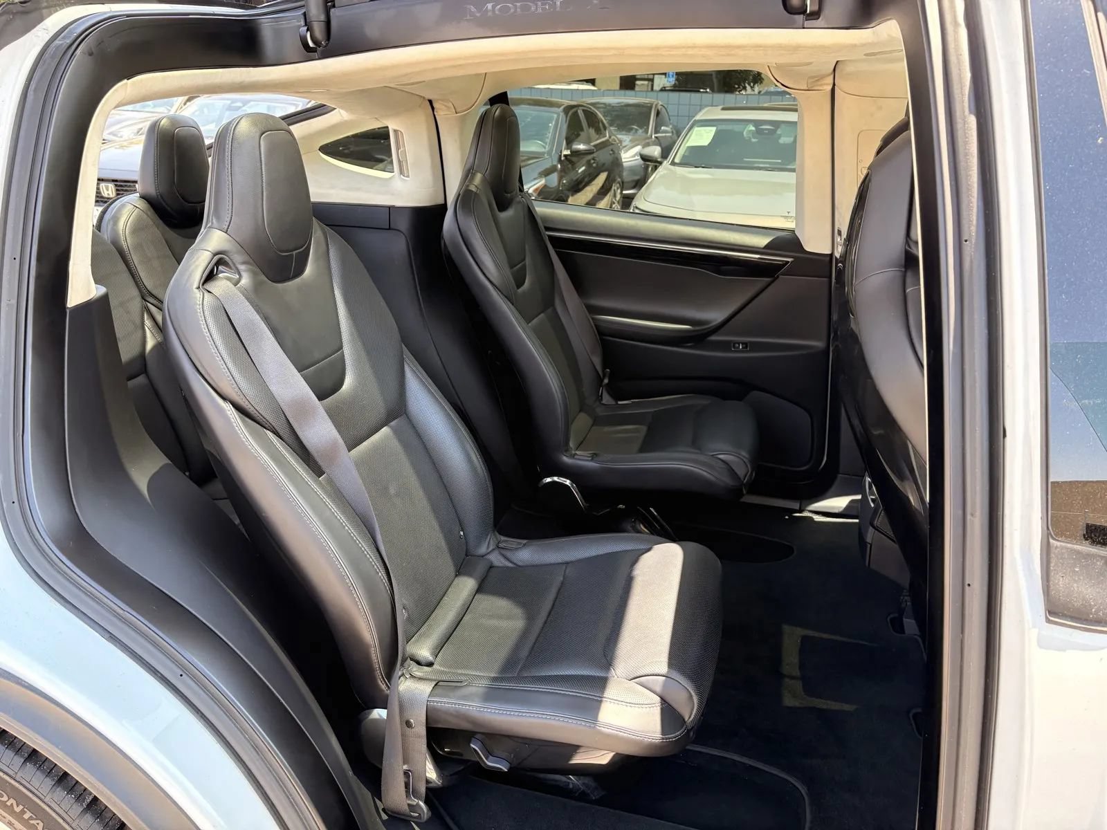 Used 2016 Tesla Model X 75D AWD/4WD image 7