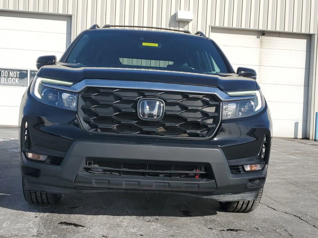 Used 2024 Honda Passport EX-L image 2