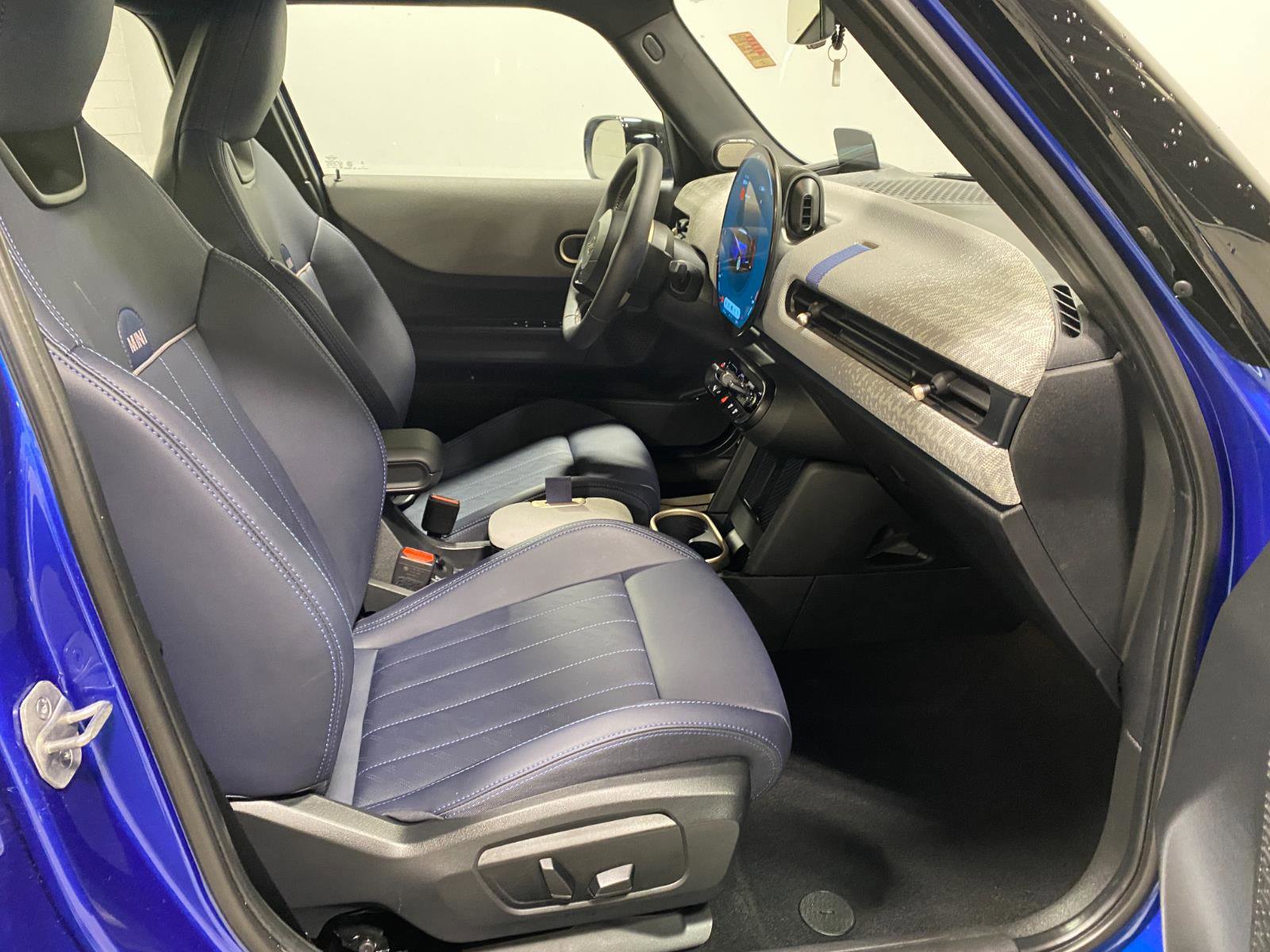 Certified 2025 MINI Cooper S image 14