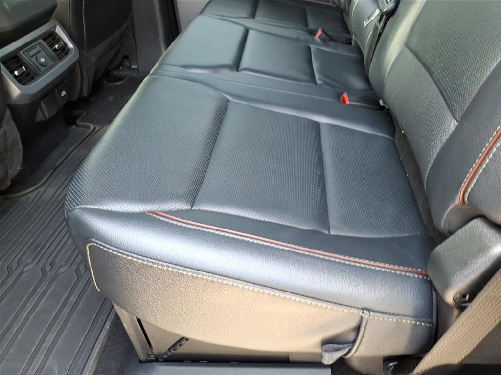 Used 2024 Ford F250 Lariat w/ Lariat Ultimate Package image 22