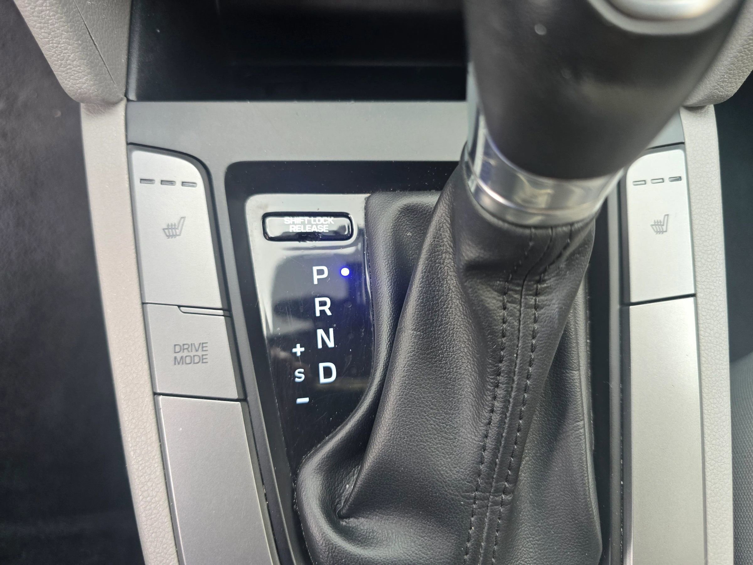 Used 2019 Hyundai Elantra Value Edition image 28