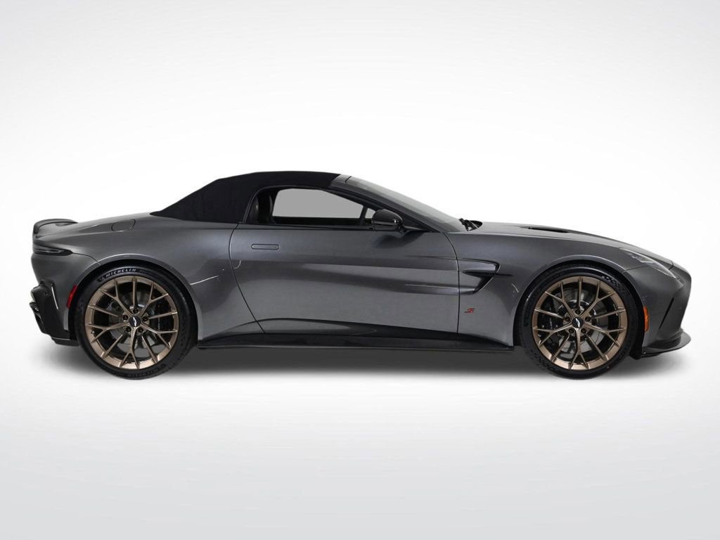 Used 2026 Aston Martin V8 Vantage S image 6