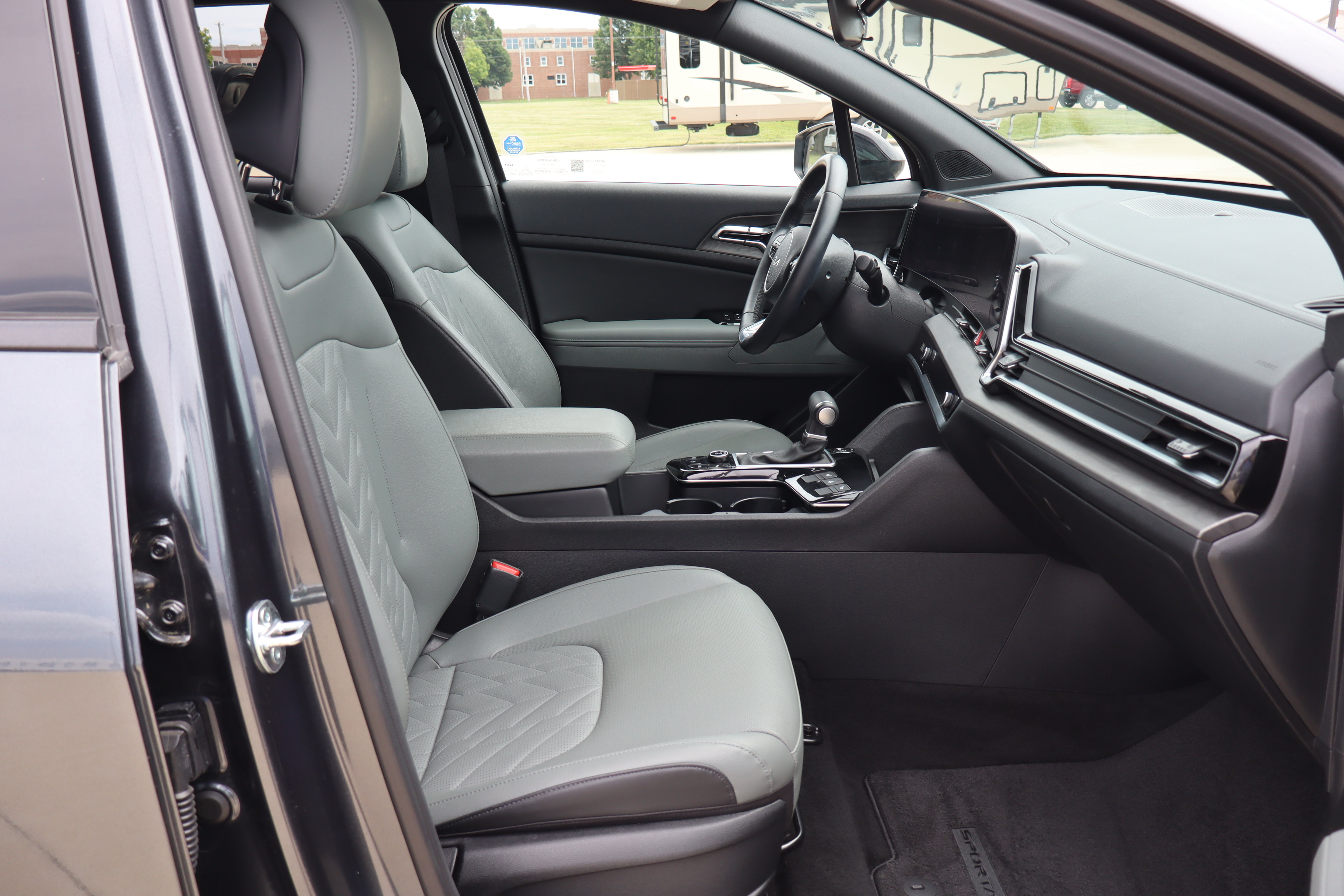 Used 2024 Kia Sportage X-Pro AWD/4WD image 13